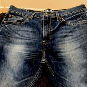 Men’s signature Levi Strauss jeans 33x30